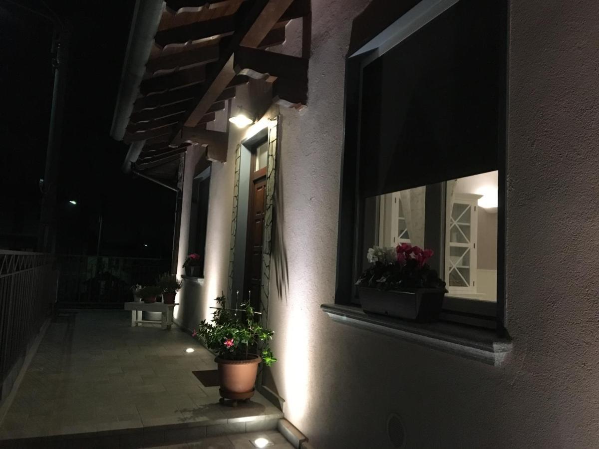 La Terrazza Sul Naviglio B&B Bernate Ticino Extérieur photo